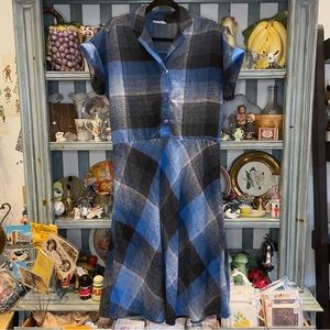 Vintage cozy blue plaid flannel button up fit and flare short sleeve midi dress